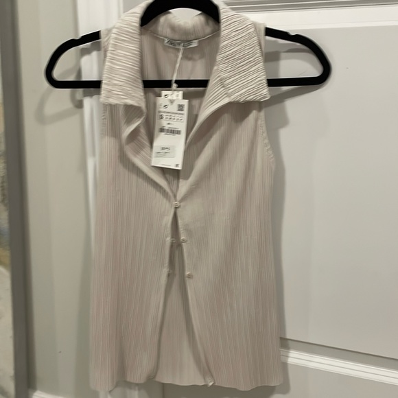 Zara Sleeveless - Picture 3 of 5